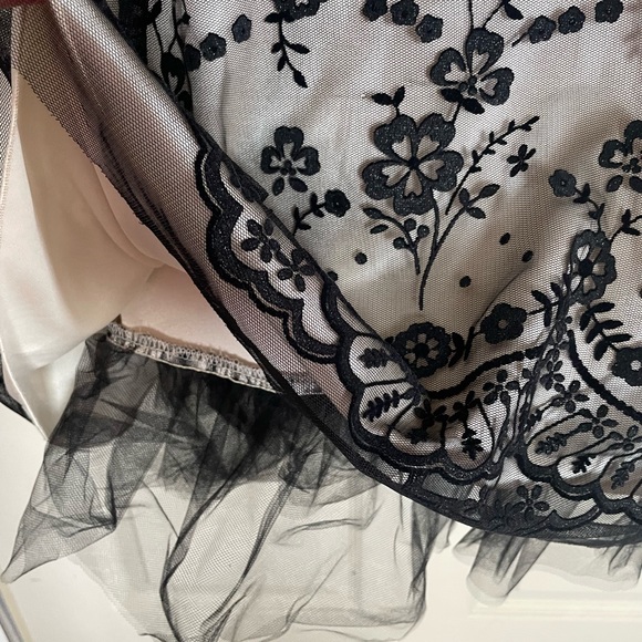 Formal dress - cream with black lace details - Picture 3 of 4